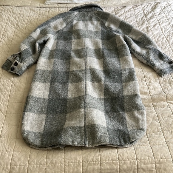 H&M Gray and White Plaid Coat - Picture 8 of 9